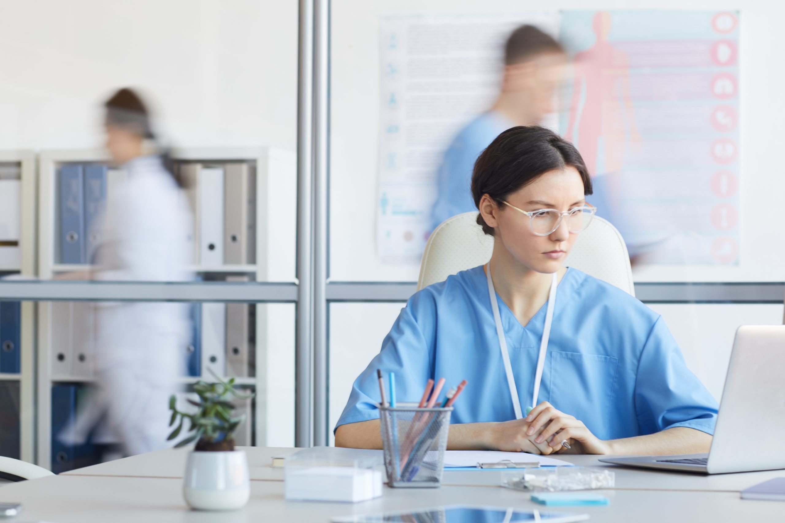 Managing Team Dynamics in High‑Stress Environments